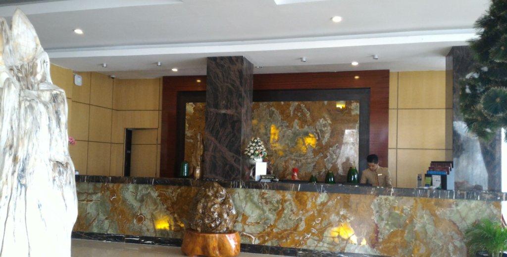 Grand Rocky Hotel Bukittinggi Exterior photo